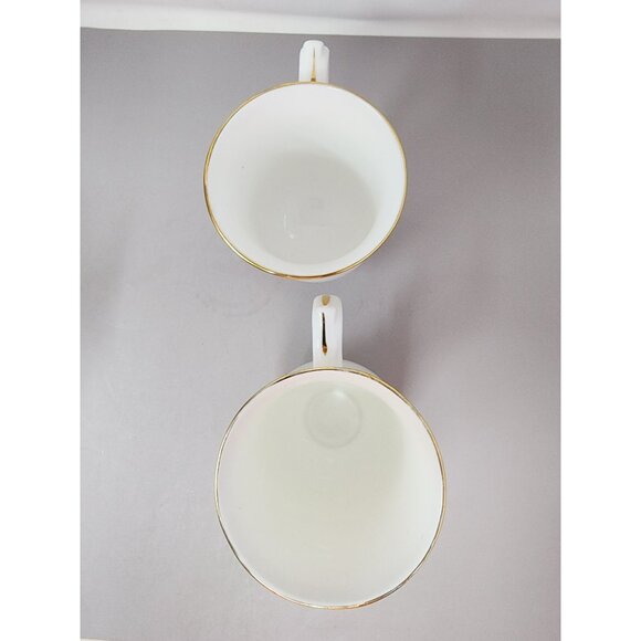 Set Of 4 Royal Victoria‎ Vintage White Fine ChiBone China Mugs Gold Trim Elegant - Picture 6 of 16